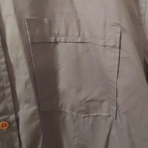 NWT Iron Company Two Toned Color Button Down Shirt - Picture 3 of 8